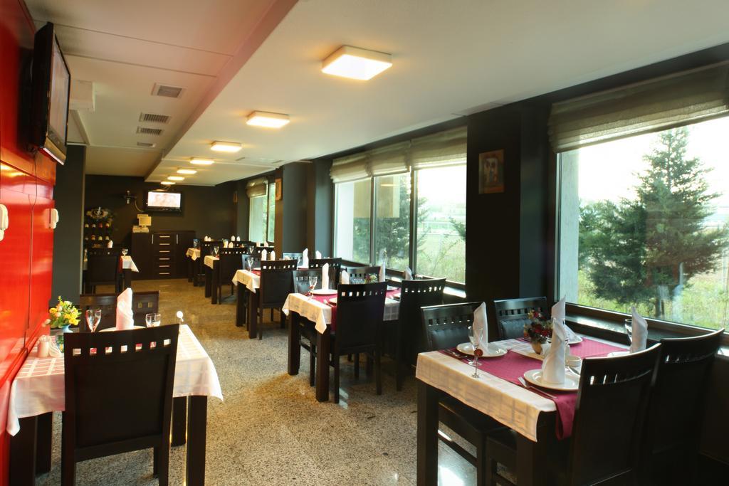 Royal Park Hotel باكو المظهر الخارجي الصورة
